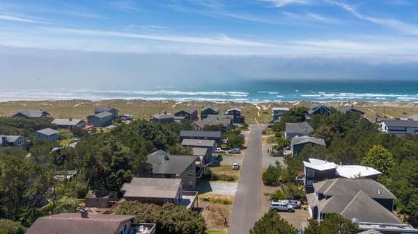 Neighborhood, Birds Eye View