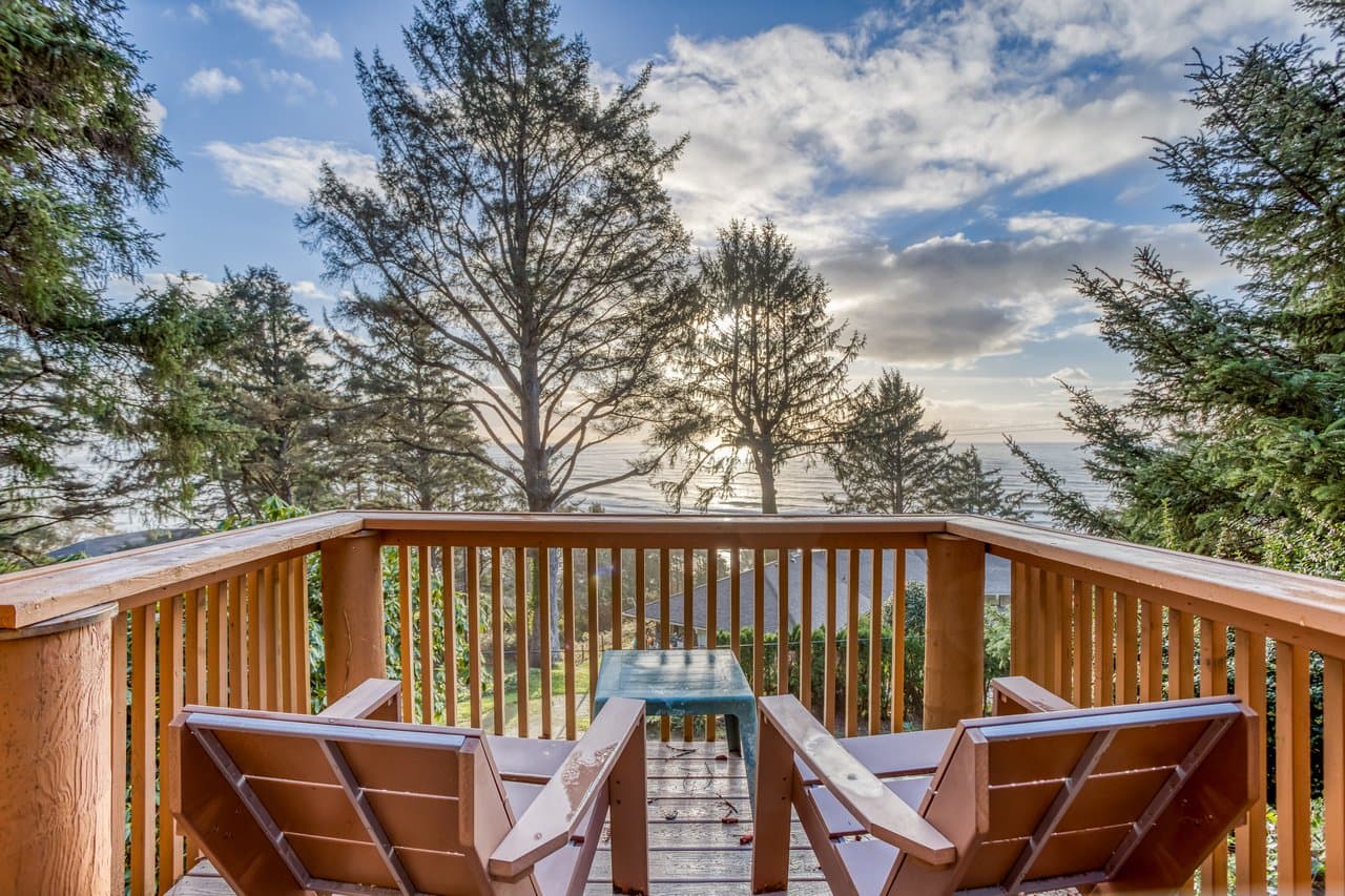 Deck Views with Seating