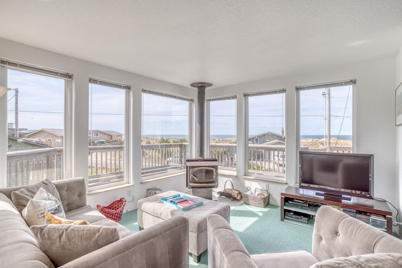 Floor 2 Living Room with Window Views